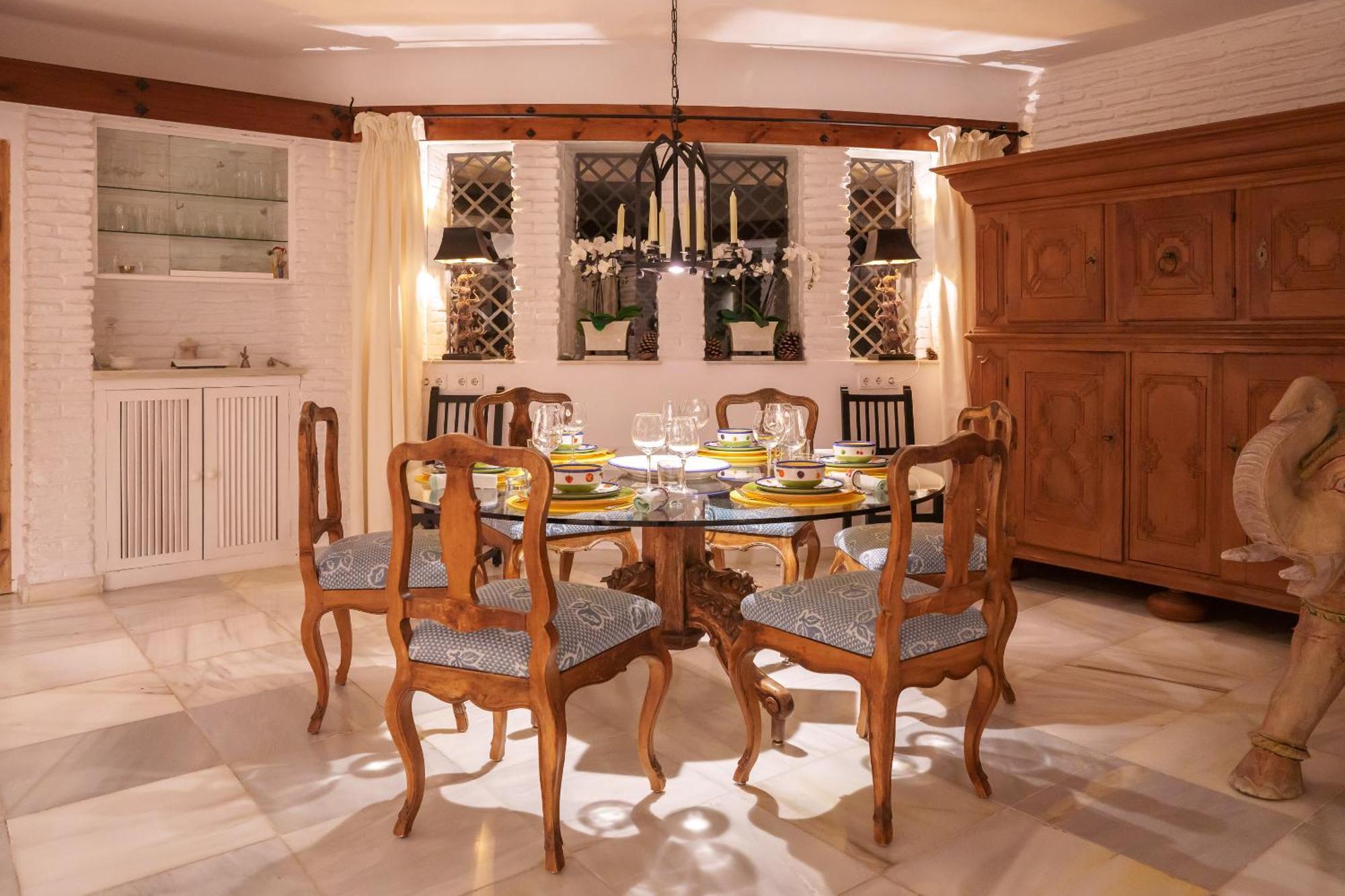 Villa 7,000 Sqm Luxurious Villa With Panoramic Sea Views Multiple Gardens & Two Pools *