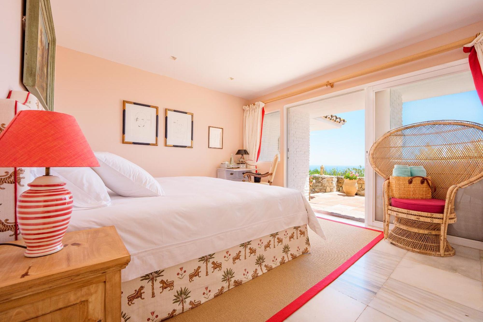7,000 Sqm Luxurious Villa With Panoramic Sea Views Multiple Gardens & Two Pools